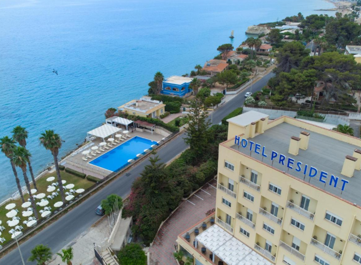 Hotel President Sea Palace